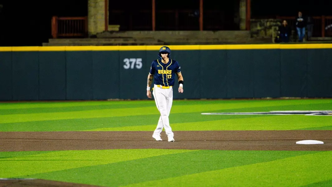 Ethan Mooser on Second