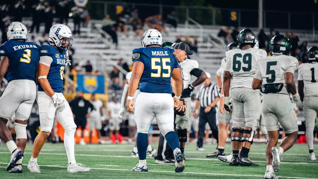 Brooks Maile