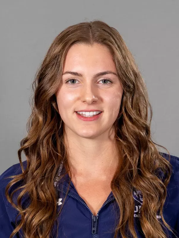 Lora Kenter headshot