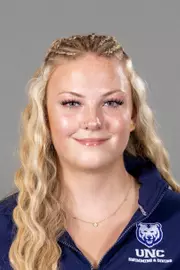 Addi Campbell headshot