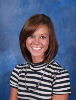 2008-09 headshot Hillary Adams