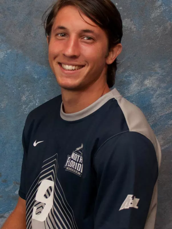 Alex Morrell headshot