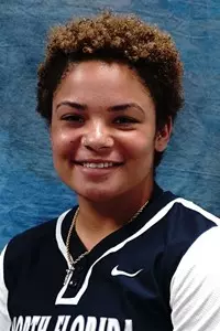 Navia-Penrod-Headshot