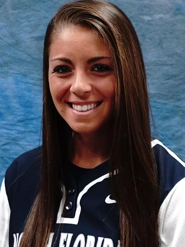 Taylor-Aguayo-Headshot