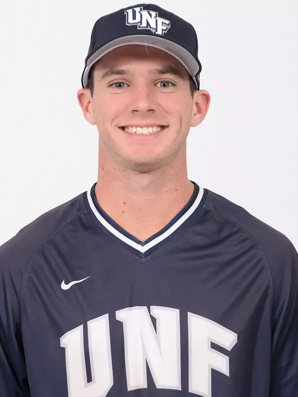 Alex Hendricks Headshot