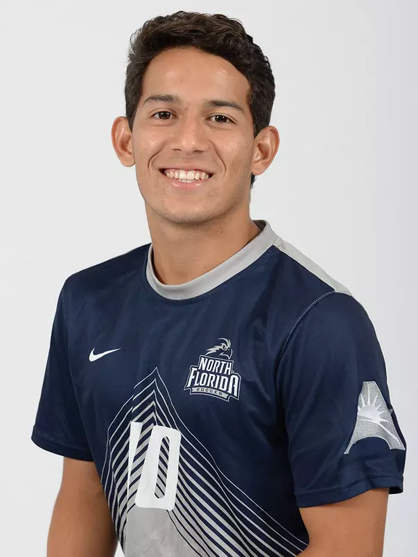 Adrian Nunez Headshot