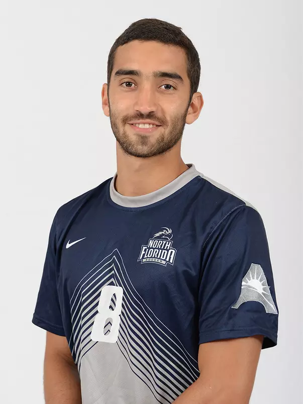 Alexis Saborio Headshot