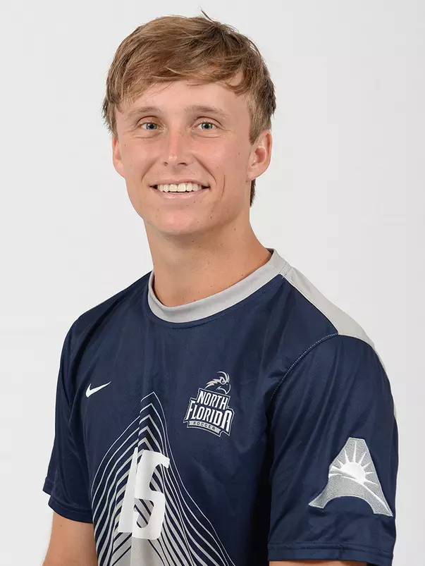 Bayley Cashion Headshot