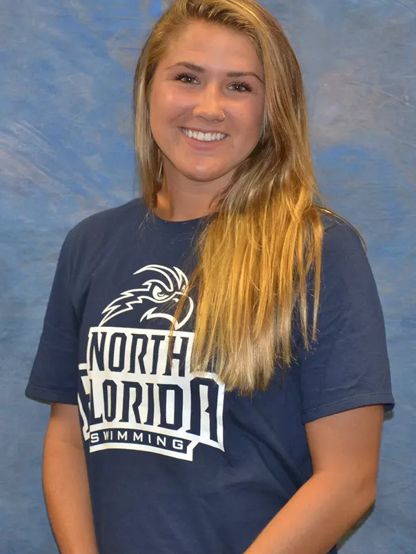 Leeanna Cass head shot