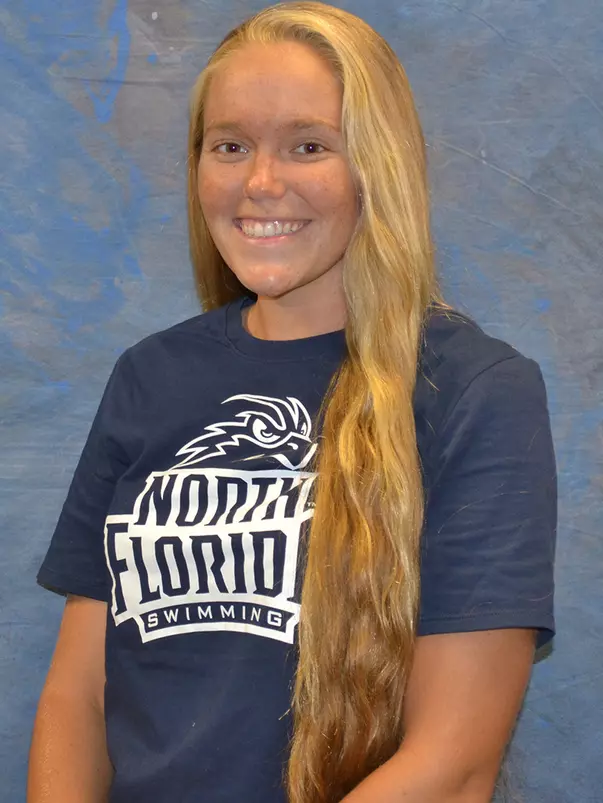 Sydney Mutschler head shot