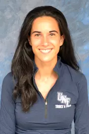 head shot of Claudia Manzano