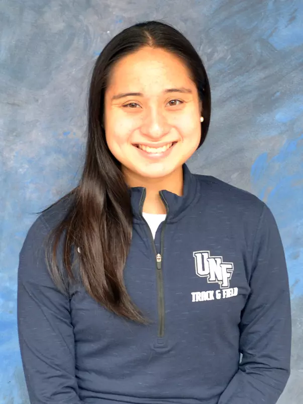 head shot of Grace Meyer