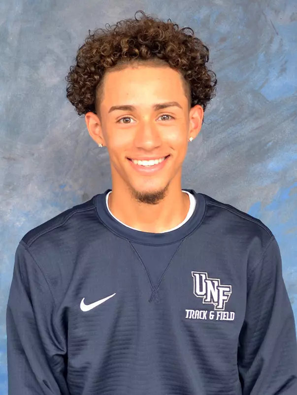 head shot of Jared Vazquez