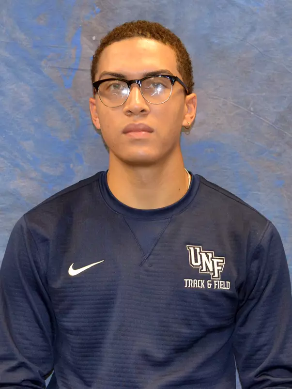 head shot of Michael Alexander