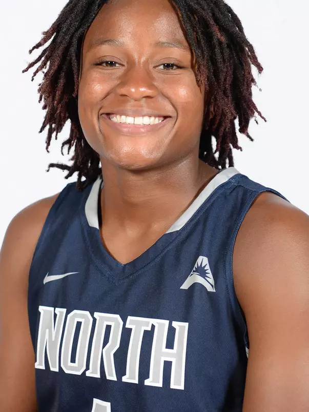 Arianna Emanuel-Wright headshot