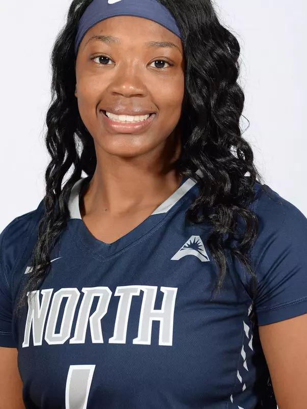 Adrienne Jackson headshot