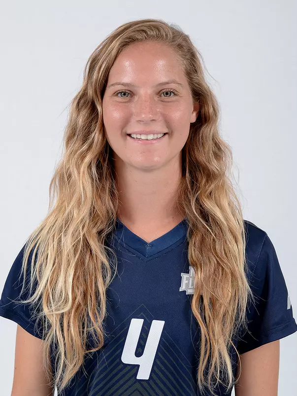Head shot of Emily Kesterson