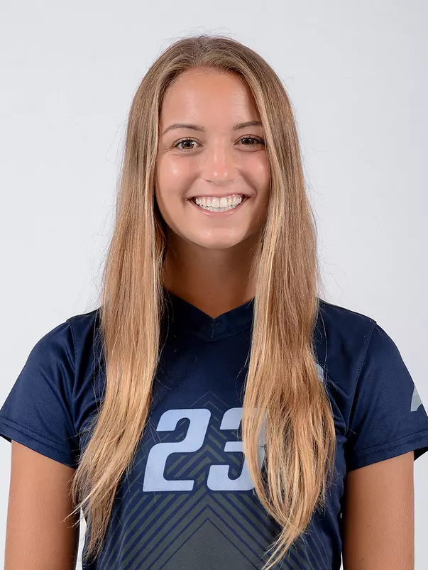 Head shot of Krista Colubiale