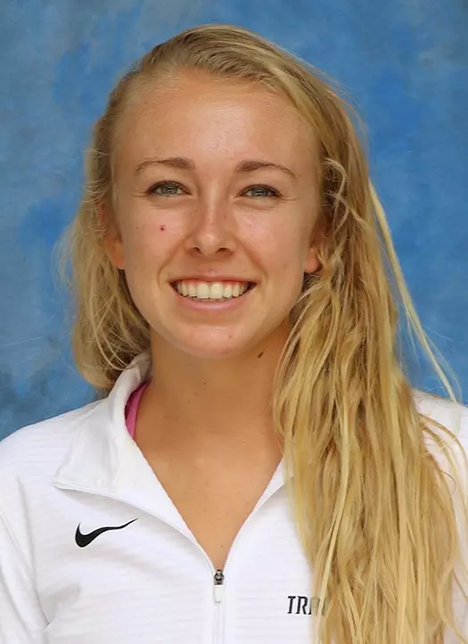 Caira Golliher Headshot