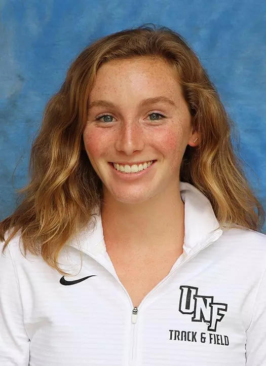 Camryn Cooney Headshot