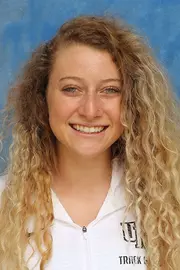 Maggie Lyons Headshot