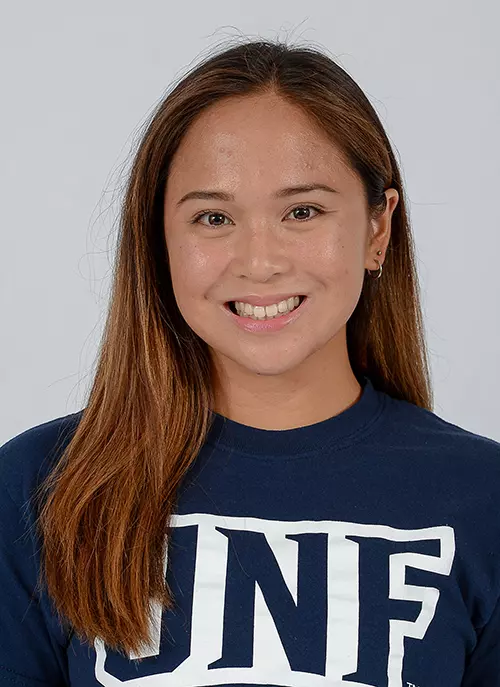 Lauren Macaisa Headshot