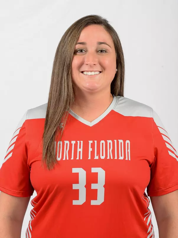 Kelli Crowley headshot