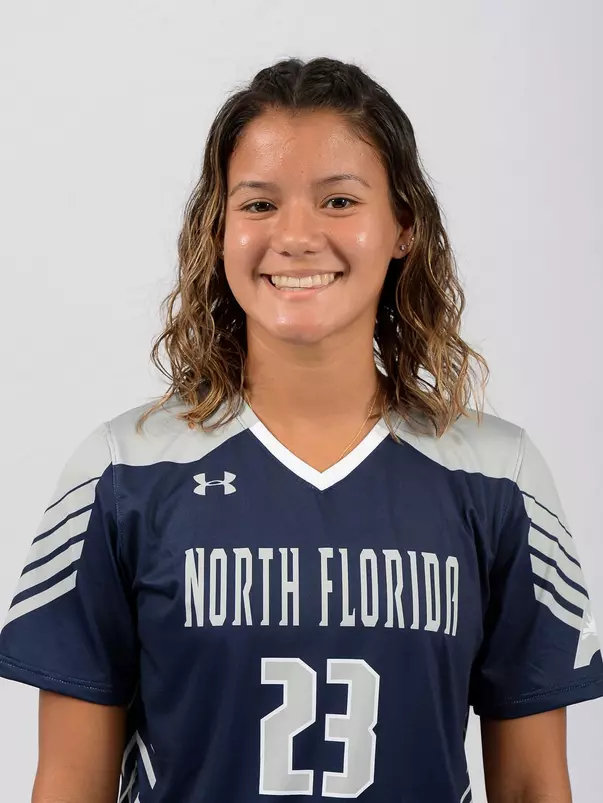 Devyn Encalada headshot