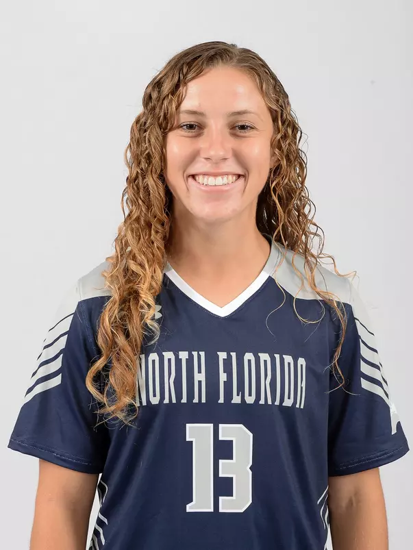 Julia Martin headshot