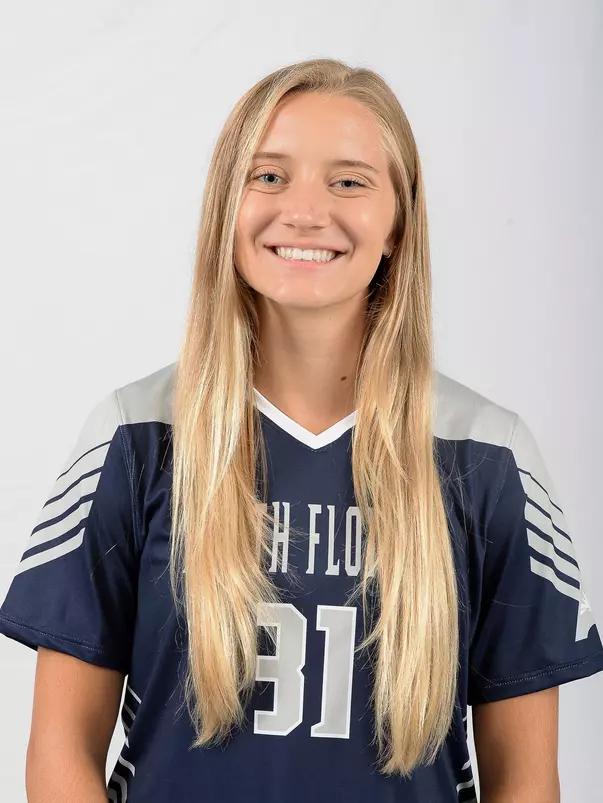 Vanessa Piermont headshot