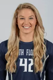 Headshot of Taryn Griffey