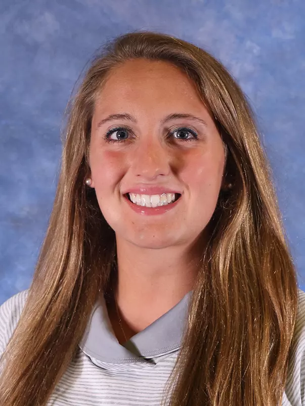 Makenzie Blaakman headshot