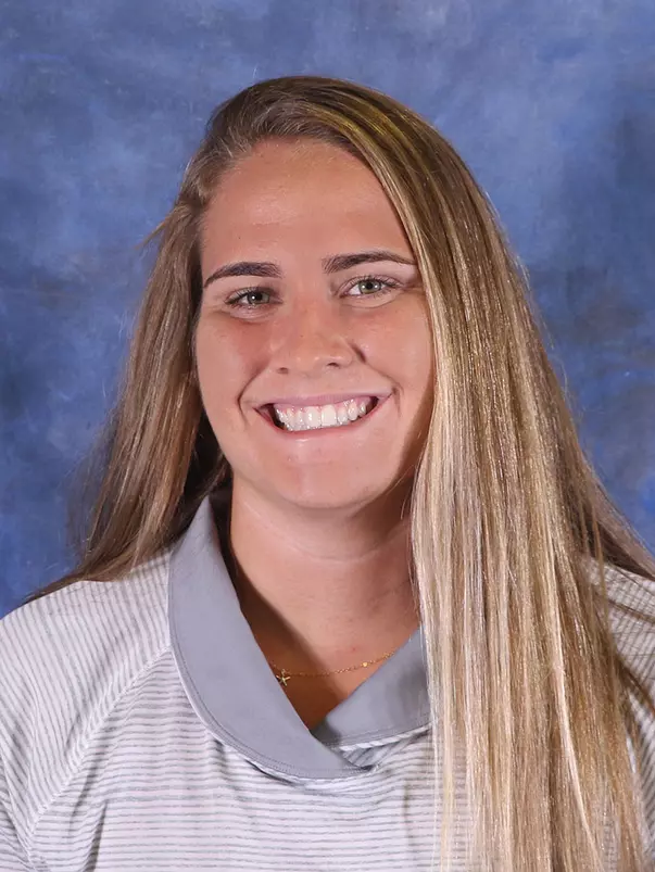 Sarah Frantz headshot