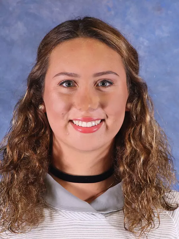 Laurynn Harvard headshot