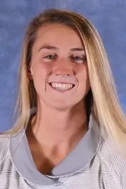 Ally Schillinger headshot