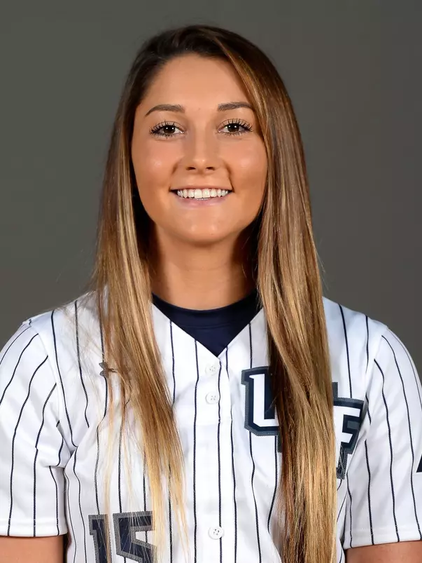 Hailey Raulerson headshot