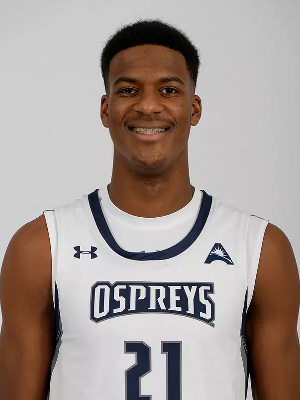 Head shot of Jonathan Aybar