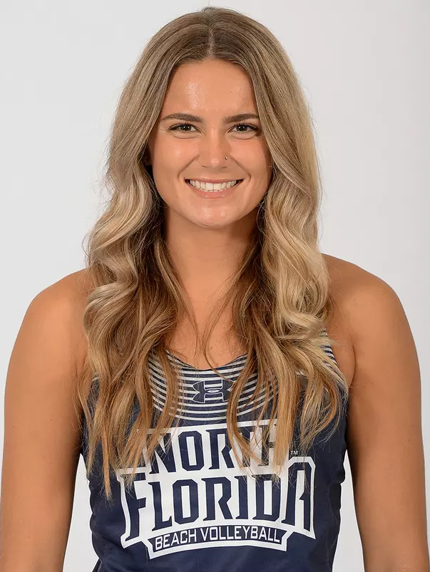 Headshot of Chantel McMillan