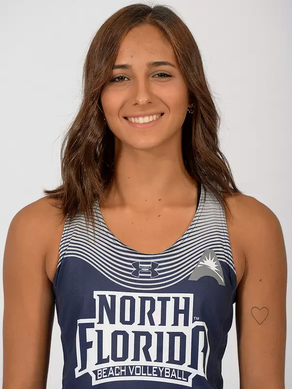 Headshot of Angelie Rosario