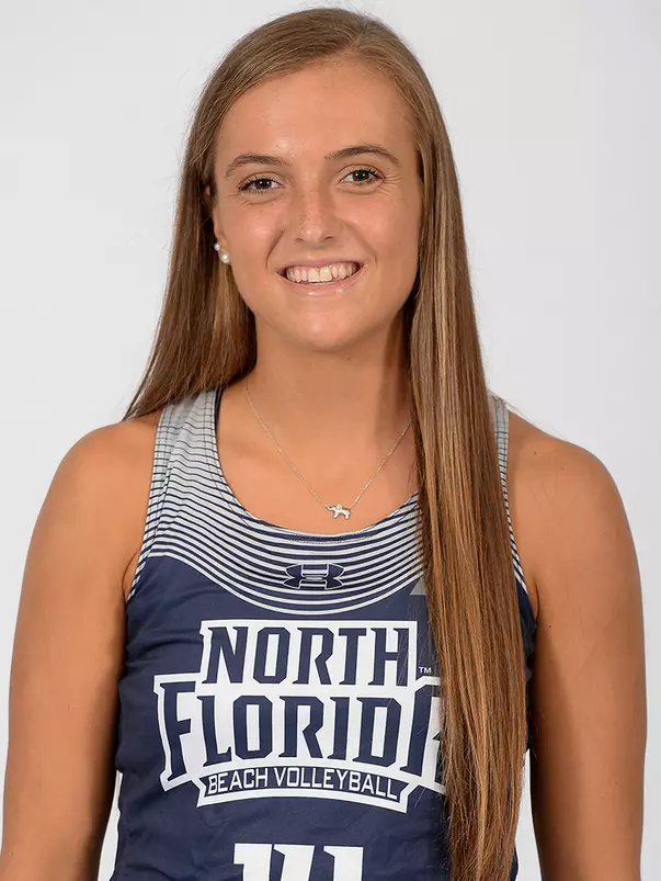 Carleigh Semeniuk headshot