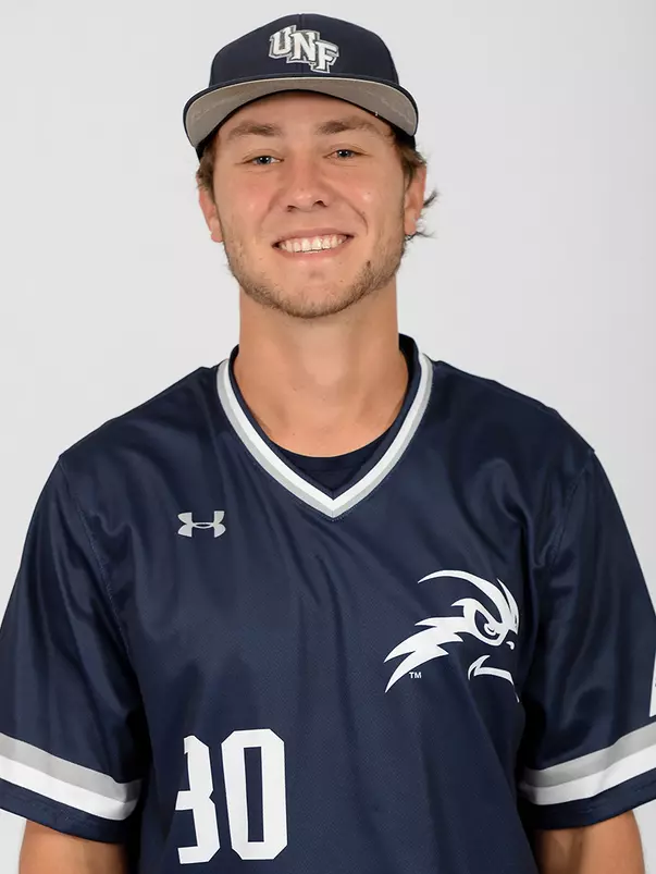 HALSTEAD_STEPHEN headshot