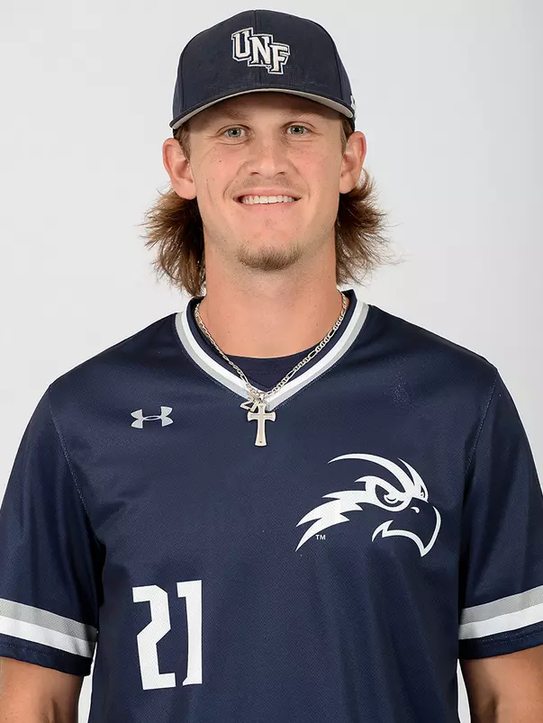 KELLEY_DYLAN headshot