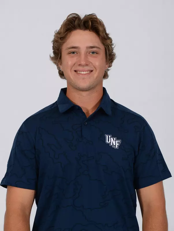 Head shot of Grant Sutliff