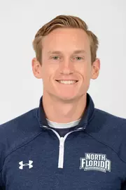 Head shot of Spencer Shaw