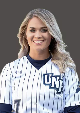 Britney Purser headshot