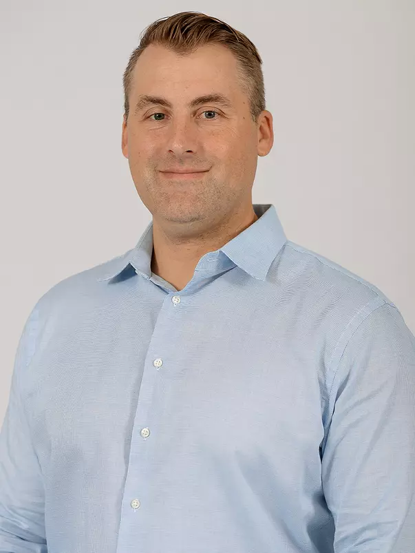 Doug Wright headshot 2020