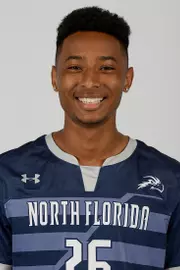 Xavi Apolinario headshot