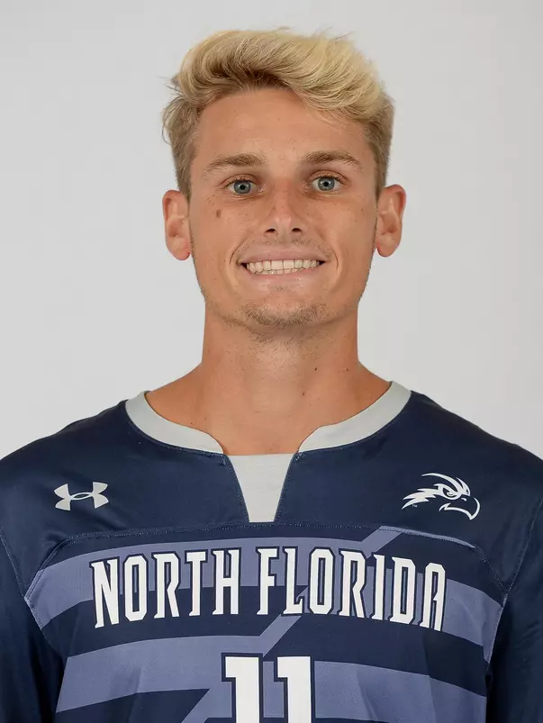 Bryson Smith headshot