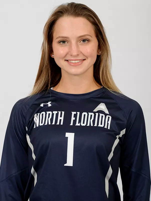 Logan O'Brien headshot