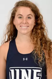 Lexi Calder headshot